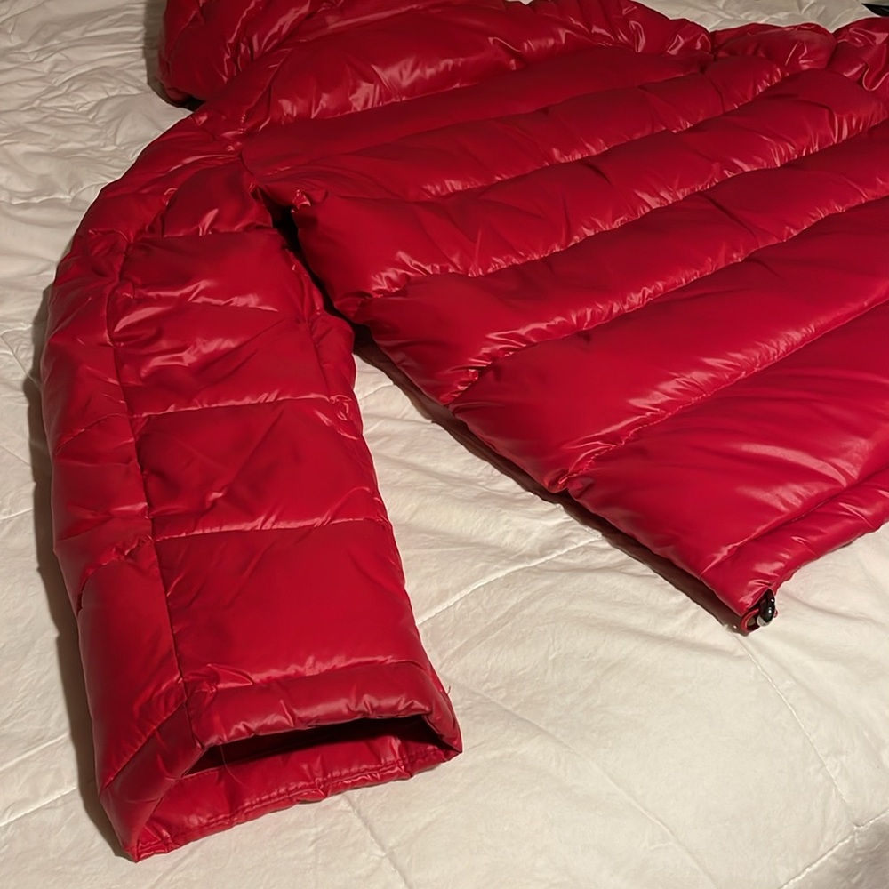 GUESS Red Puffer Jacket - Picture 4 of 8